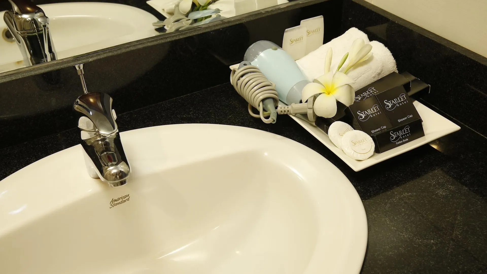 Starlet Hotel Nha Trang